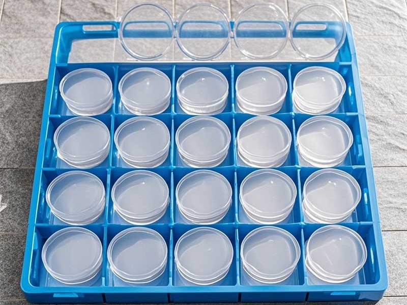 藥盒分裝防潮密封收納盒注塑模具生產(chǎn)廠家 藥盒分裝防潮密封收納盒注塑模具生產(chǎn)廠家