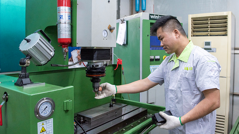 注塑模具設(shè)計(jì)須掌握基礎(chǔ)知識(shí)【一學(xué)就會(huì)】