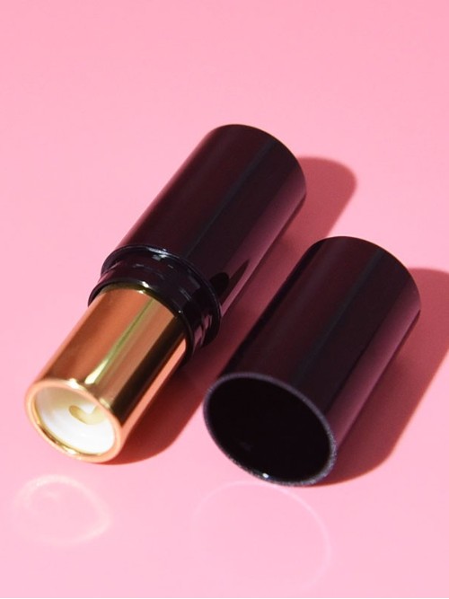 醫(yī)用級vs化妝品級塑膠材料：模具設(shè)計須注意的3大差異點(diǎn)